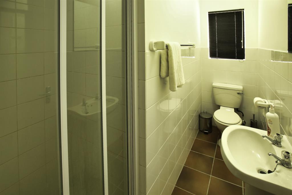 20230313_094033_H118_Master_en-suite