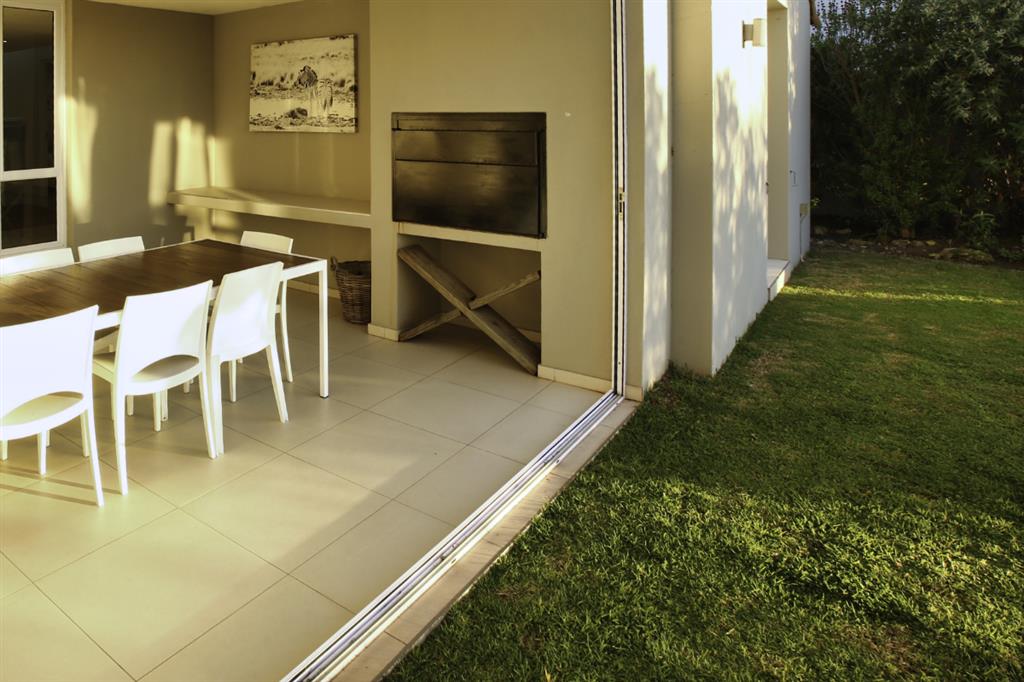 20240826_123709_H6LM_Braai_1
