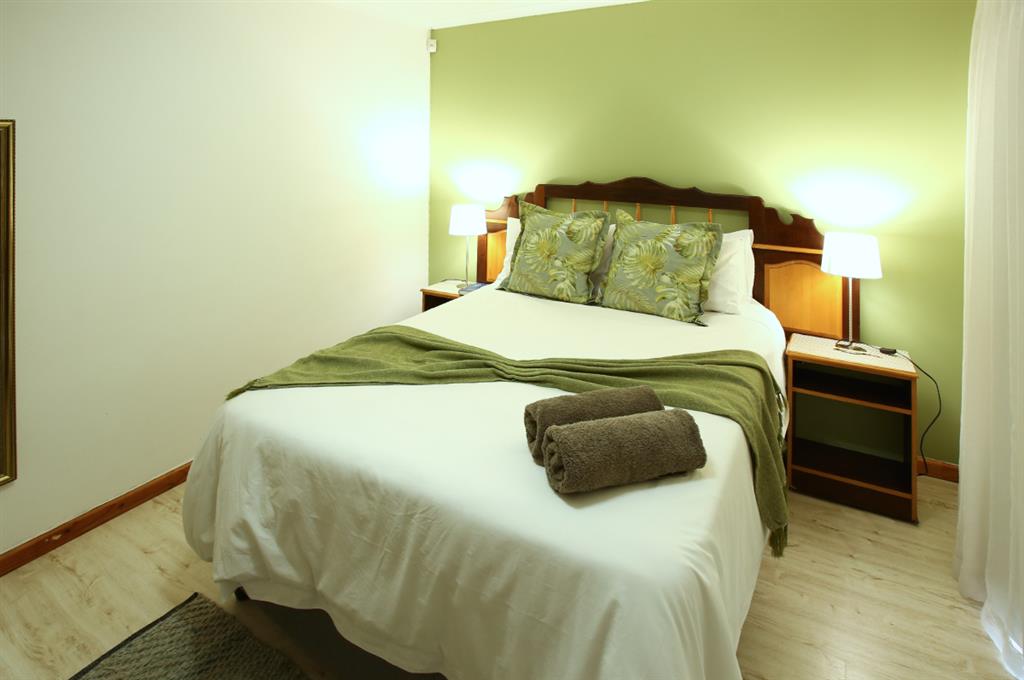 20250424_023719_N6SS_2nd_Bedroom_2