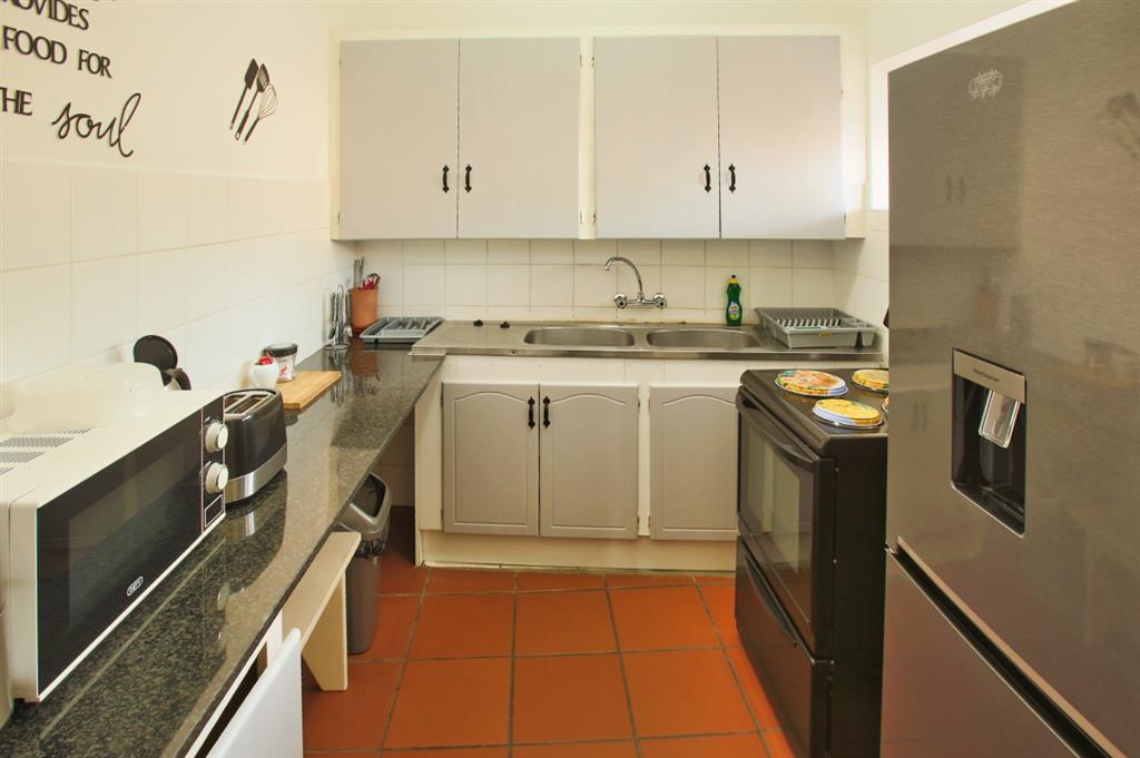 20250910_100800_4_L4SC_Kitchen_1