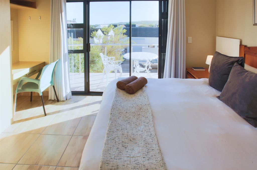 20250925_013020_7_E4SA_Bedroom_1_en-suite_3 20250925_013020_7_E4SA_Bedroom_1_en-suite_3